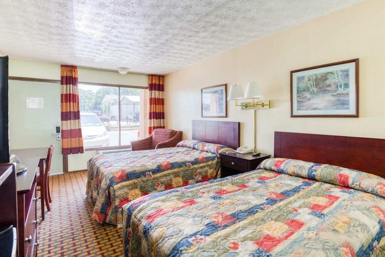 Oyo Hotel Decatur I-20 East & Wesley Club Dr Экстерьер фото